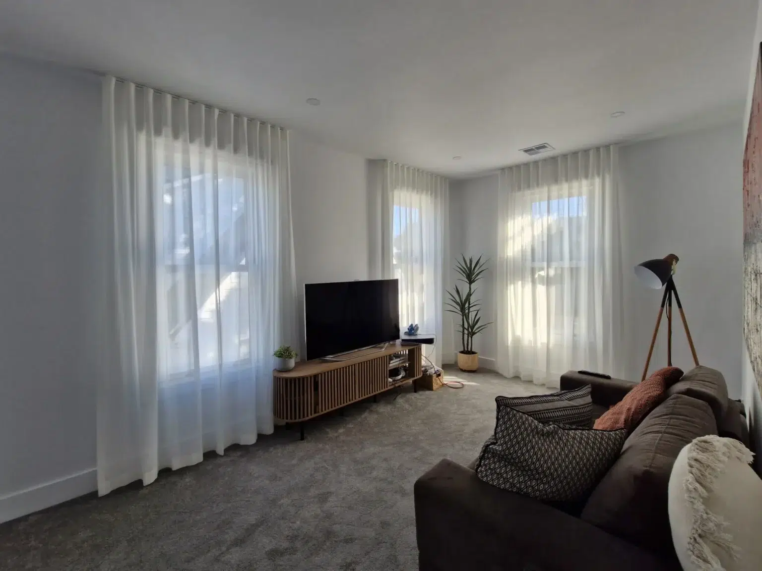 lower-plenty-residence-blinds